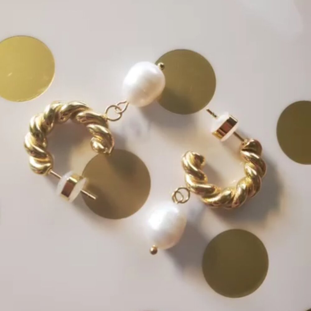 Fresh water pearl s.steel earrings